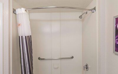 La Quinta Inn & Suites by Wyndham Univ Area Chapel Hill