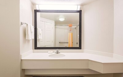 La Quinta Inn & Suites by Wyndham Univ Area Chapel Hill