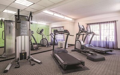 La Quinta Inn & Suites by Wyndham Univ Area Chapel Hill