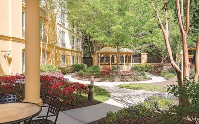 La Quinta Inn & Suites by Wyndham Univ Area Chapel Hill