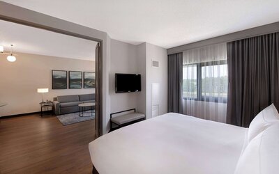 DoubleTree Suites by Hilton Raleigh - Durham