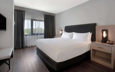 DoubleTree Suites by Hilton Raleigh - Durham