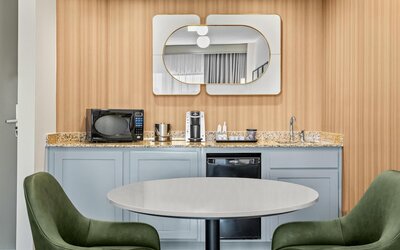 DoubleTree Suites by Hilton Raleigh - Durham
