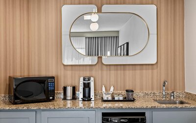 DoubleTree Suites by Hilton Raleigh - Durham