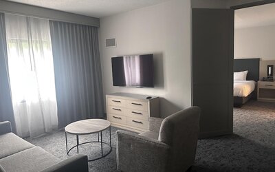 DoubleTree Suites by Hilton Raleigh - Durham