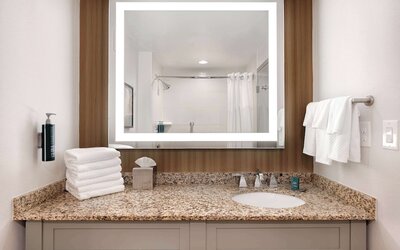 DoubleTree Suites by Hilton Raleigh - Durham