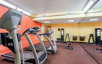 La Quinta Inn & Suites by Wyndham Raleigh/Durham Southpoint