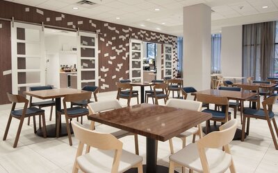 Embassy Suites by Hilton Raleigh Crabtree
