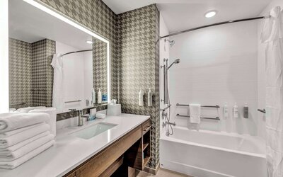 Home2 Suites by Hilton Raleigh West Lenovo Center