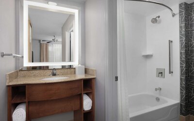 Homewood Suites by Hilton Raleigh-Durham AP/Research Triangle
