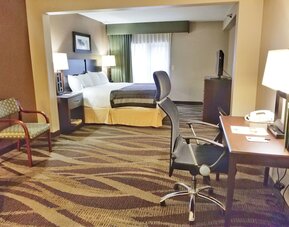 Wingate by Wyndham Raleigh Durham Airport RTP