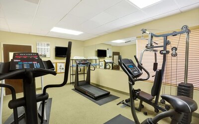 Wingate by Wyndham Raleigh Durham Airport RTP