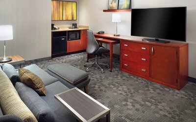 Courtyard by Marriott Raleigh/Cary