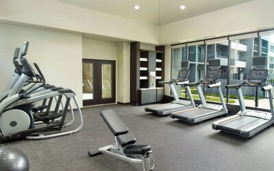 Courtyard by Marriott Raleigh/Cary