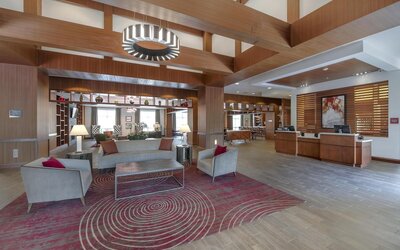 DoubleTree by Hilton Raleigh - Cary