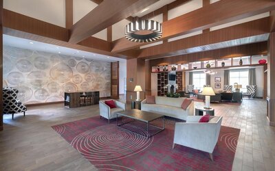 DoubleTree by Hilton Raleigh - Cary