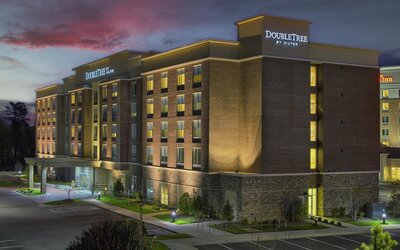 DoubleTree by Hilton Raleigh - Cary