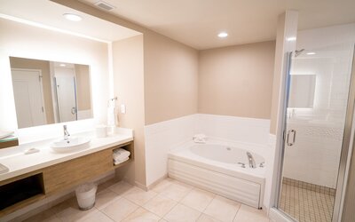 Delta Hotels by Marriott Raleigh-Durham at Research Triangle Park