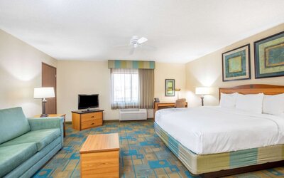 La Quinta Inn & Suites by Wyndham El Paso East