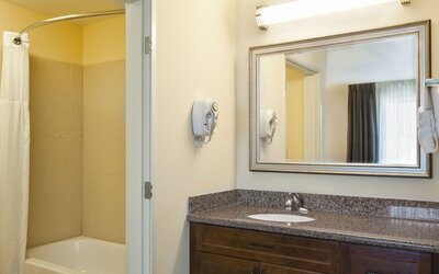Staybridge Suites El Paso Airport by IHG