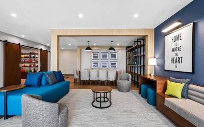 Everhome Suites El Paso Airport Near Fort Bliss by Choice Hotels