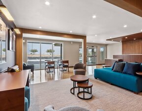 Everhome Suites El Paso Airport Near Fort Bliss by Choice Hotels