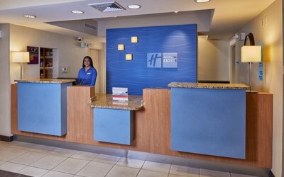 Holiday Inn Express & Suites El Paso Airport Area by IHG