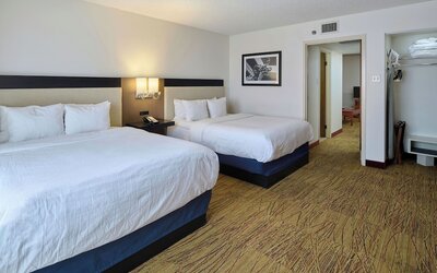 Wyndham El Paso Airport Hotel & Waterpark