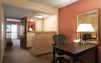 Wyndham El Paso Airport Hotel & Waterpark