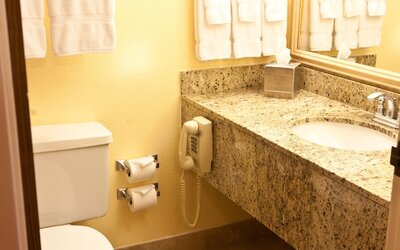 Wyndham El Paso Airport Hotel & Waterpark