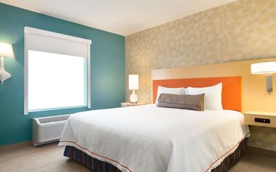 Home2 Suites by Hilton El Paso Airport, TX