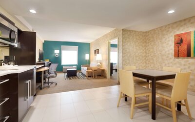Home2 Suites by Hilton El Paso Airport, TX