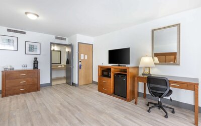 Best Western Plus El Paso Airport Hotel & Conference Center