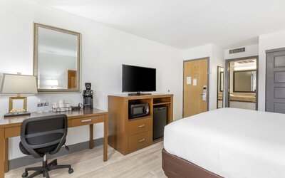 Best Western Plus El Paso Airport Hotel & Conference Center