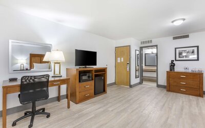Best Western Plus El Paso Airport Hotel & Conference Center
