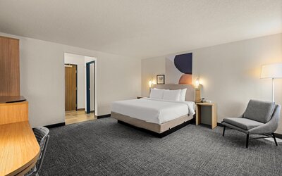 Spark by Hilton Fort Wayne