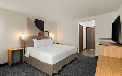 Spark by Hilton Fort Wayne