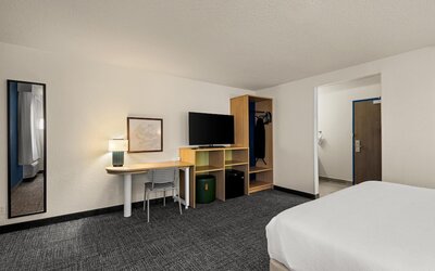 Spark by Hilton Fort Wayne