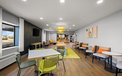 Spark by Hilton Fort Wayne