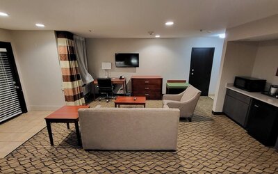 Wyndham Garden Fort Wayne