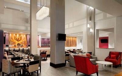 Hilton Fort Wayne at the Grand Wayne Convention Center