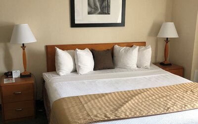 Capital Plaza Hotel