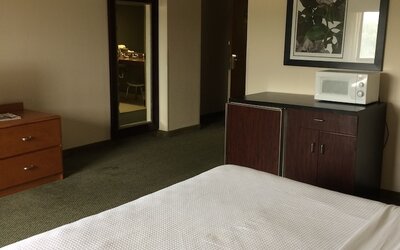 Capital Plaza Hotel
