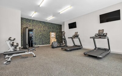 La Quinta Inn & Suites by Wyndham San Jose Airport-Downtown