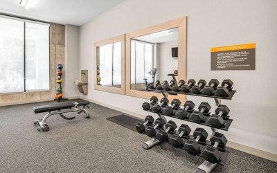 La Quinta Inn & Suites by Wyndham San Jose Airport-Downtown