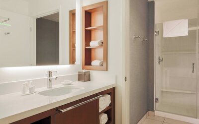 Residence Inn by Marriott San Jose Airport