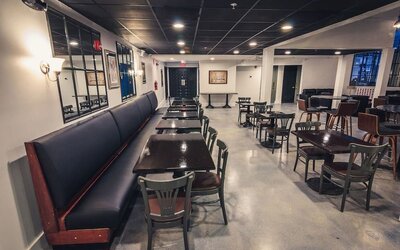 Dining hall at EnVision Hotel Miami International Airport.