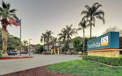 Sonesta ES Suites San Jose Airport