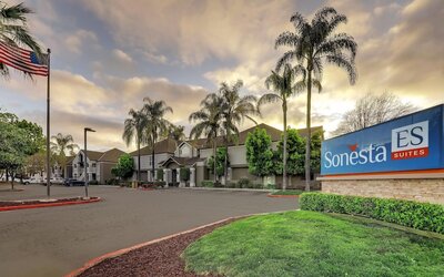 Sonesta ES Suites San Jose Airport