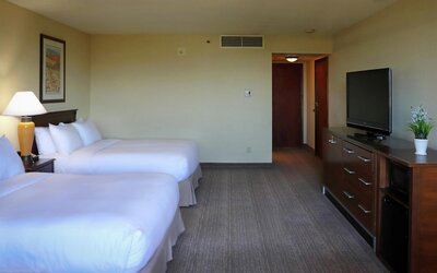 DoubleTree by Hilton San Jose